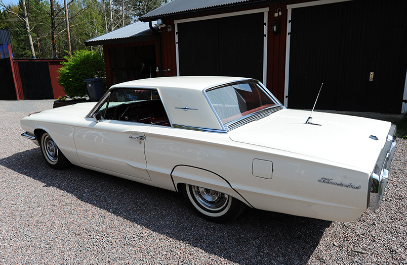 Svennes Ford Thunderbird